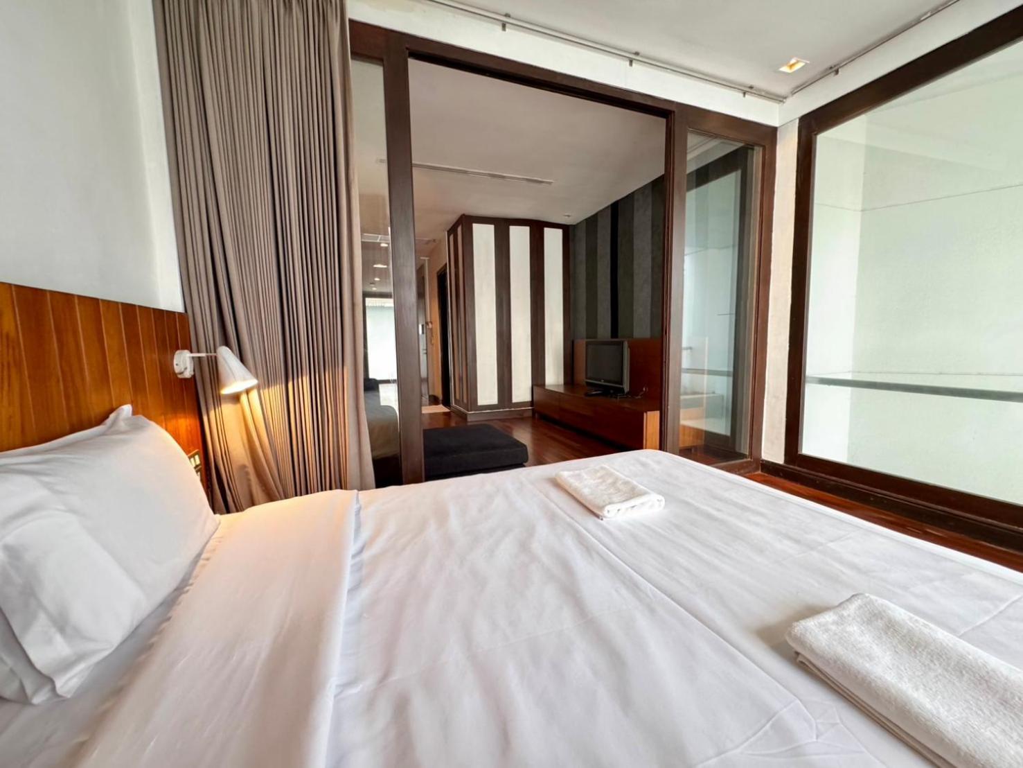 Wish Inn Silom - วิช อินน์ สีลม X Бангкок Экстерьер фото